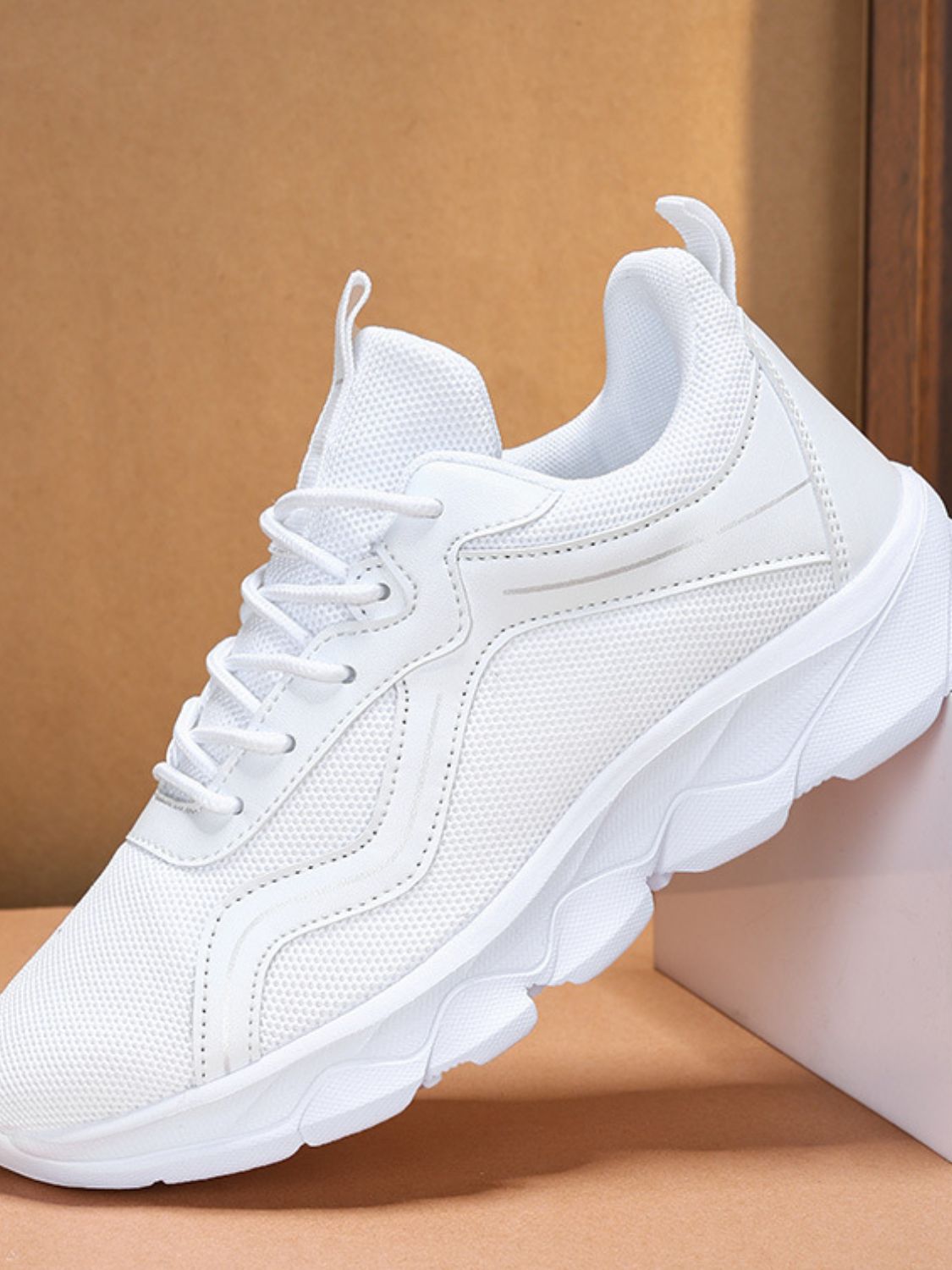 Lace Up Mesh Round Toe Platform Athletic