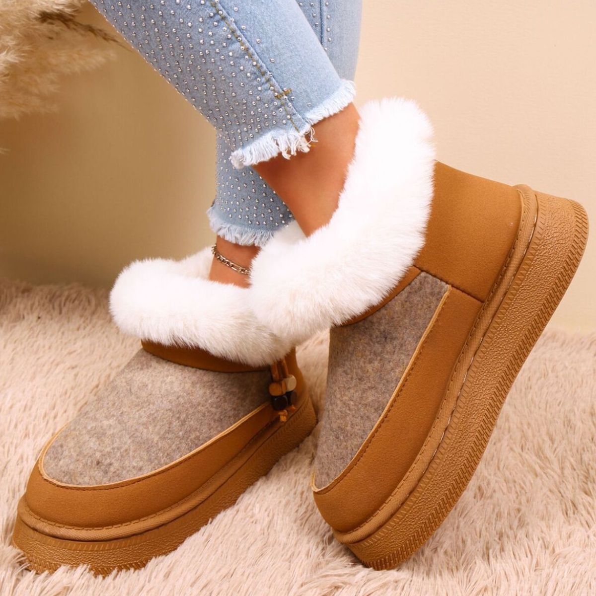 Round Toe Platform Boots