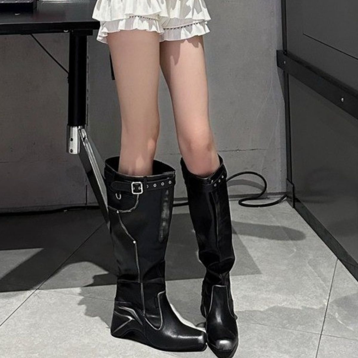 Square Toe Block Heels Boots