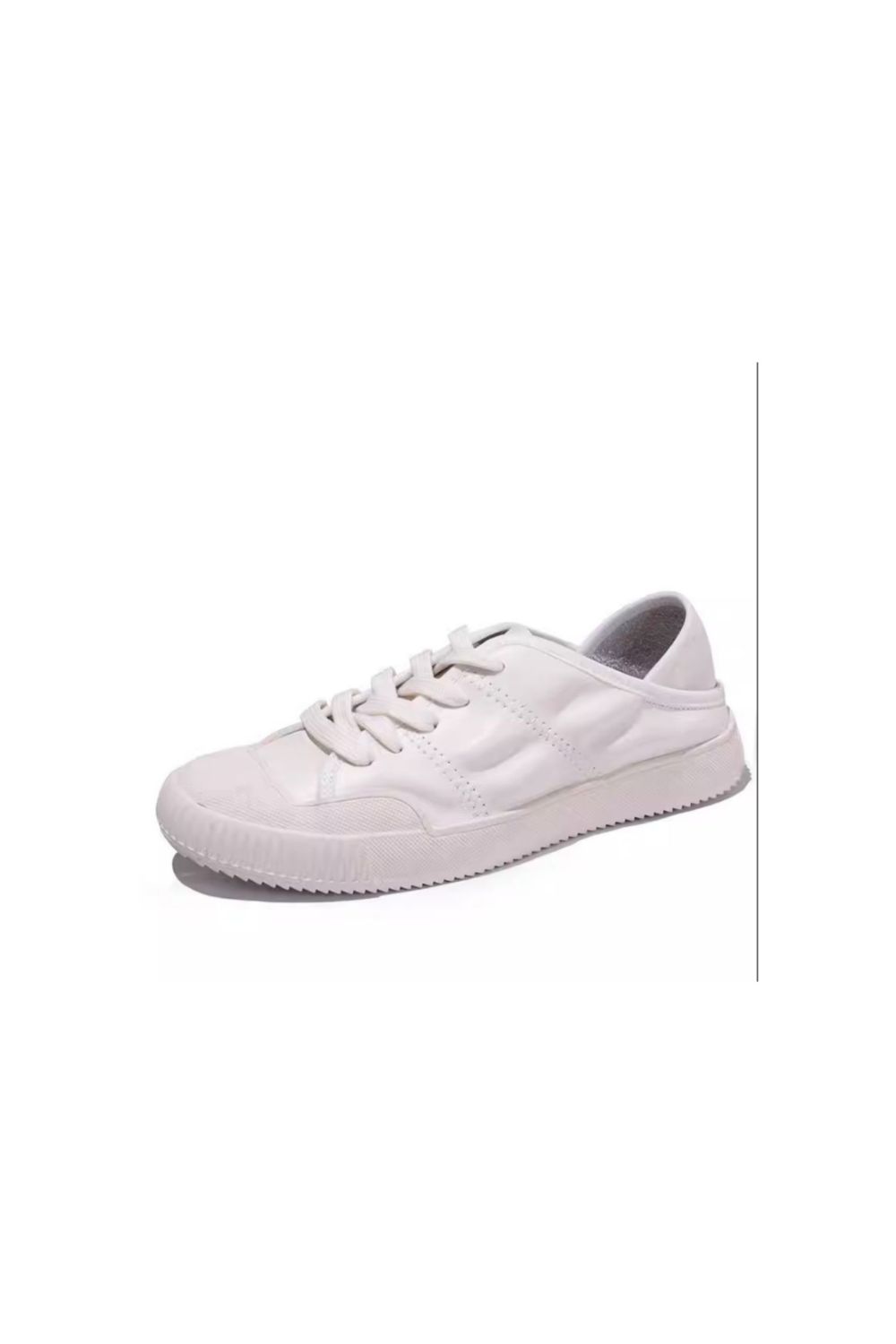 Round Toe Lace Up Sneakers