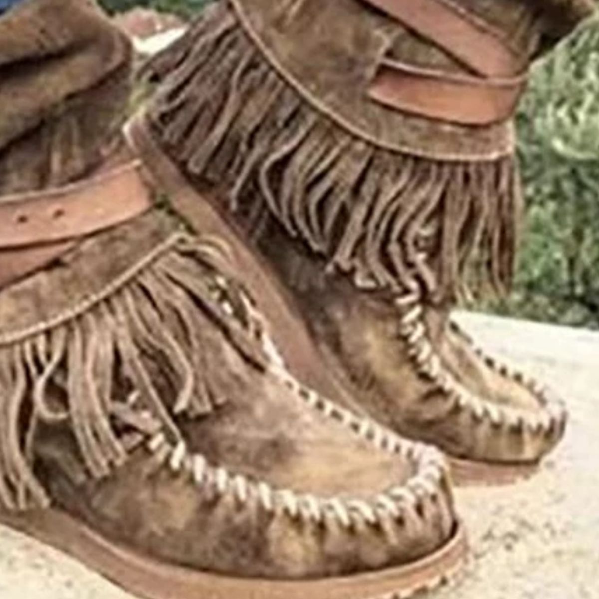 Round Toe Fringe Boots