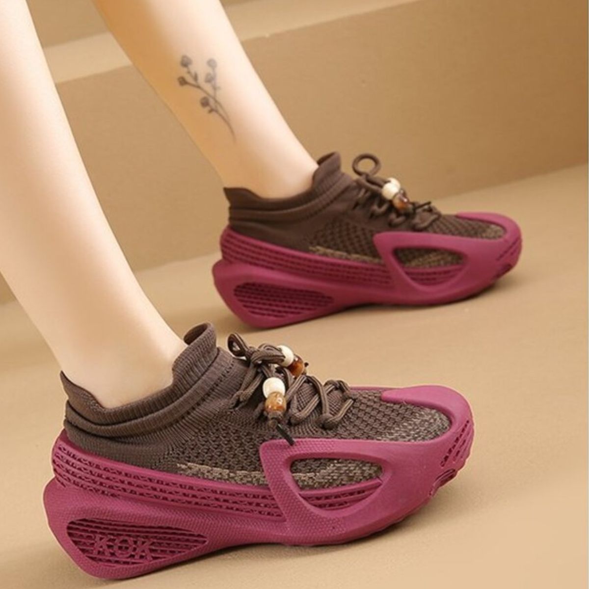 Breathable Lace Up Athletic