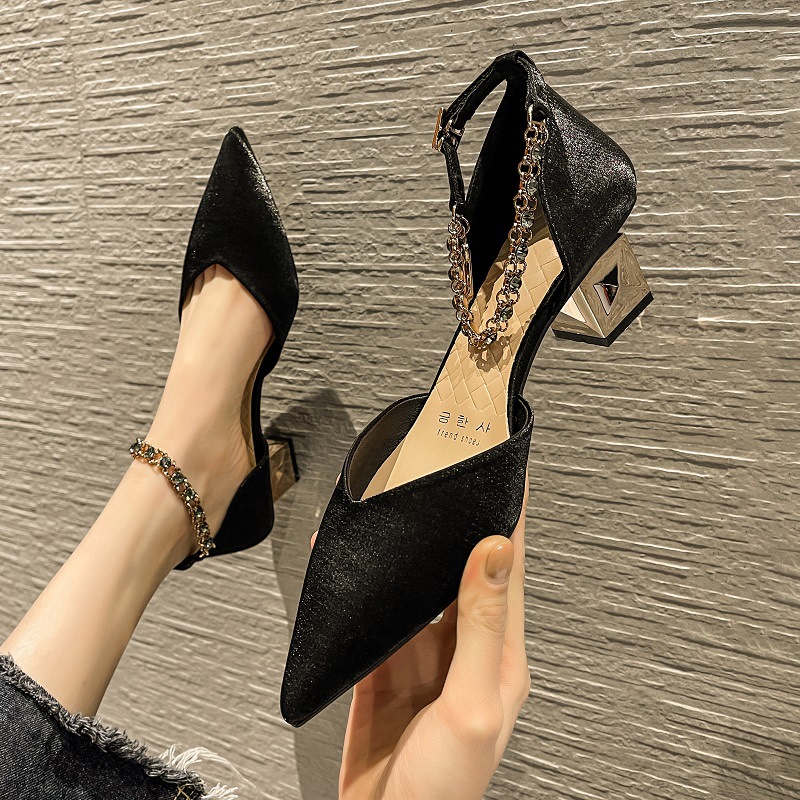 Point Toe Block Heel Pumps