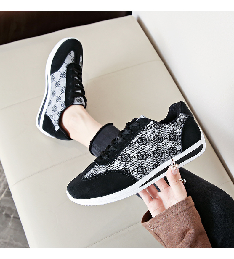 Round Toe Lace Up Sneakers