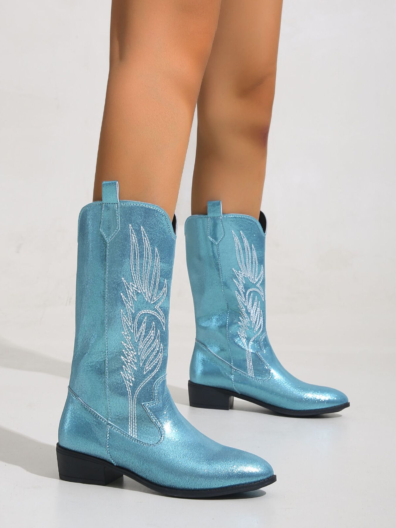 Embroidered Block Heels Boots