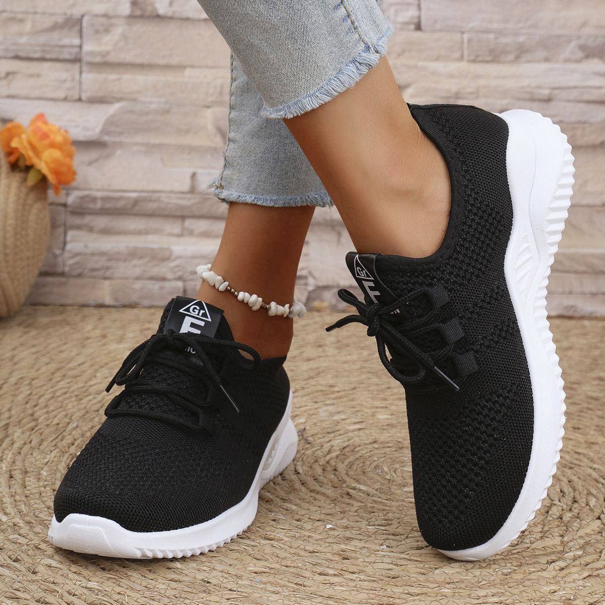 Breathable Mesh Lace Up Athletic