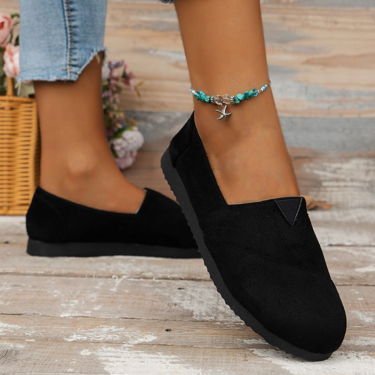 Round Toe Flats Slip-Ons