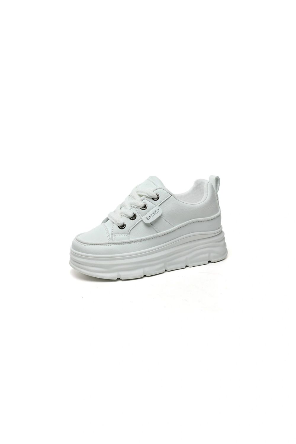 Lace Up Round Toe Platform Sneakers