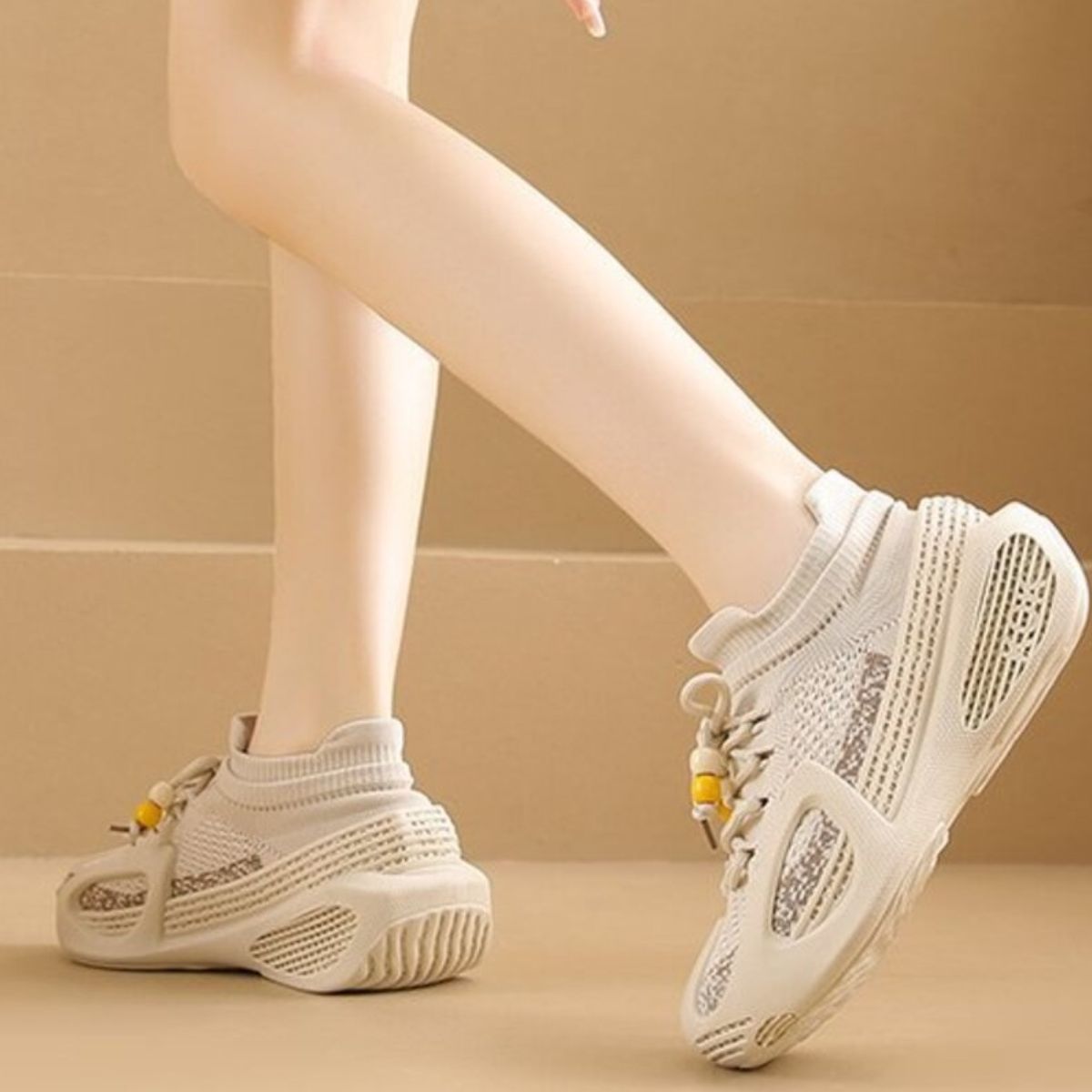 Breathable Lace Up Athletic