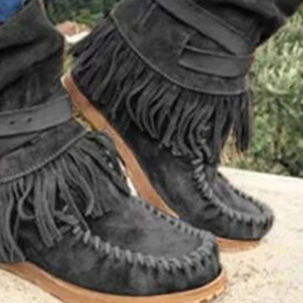 Round Toe Fringe Boots