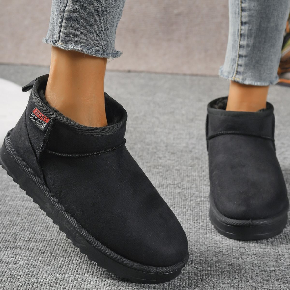 Round Toe Platform Boots
