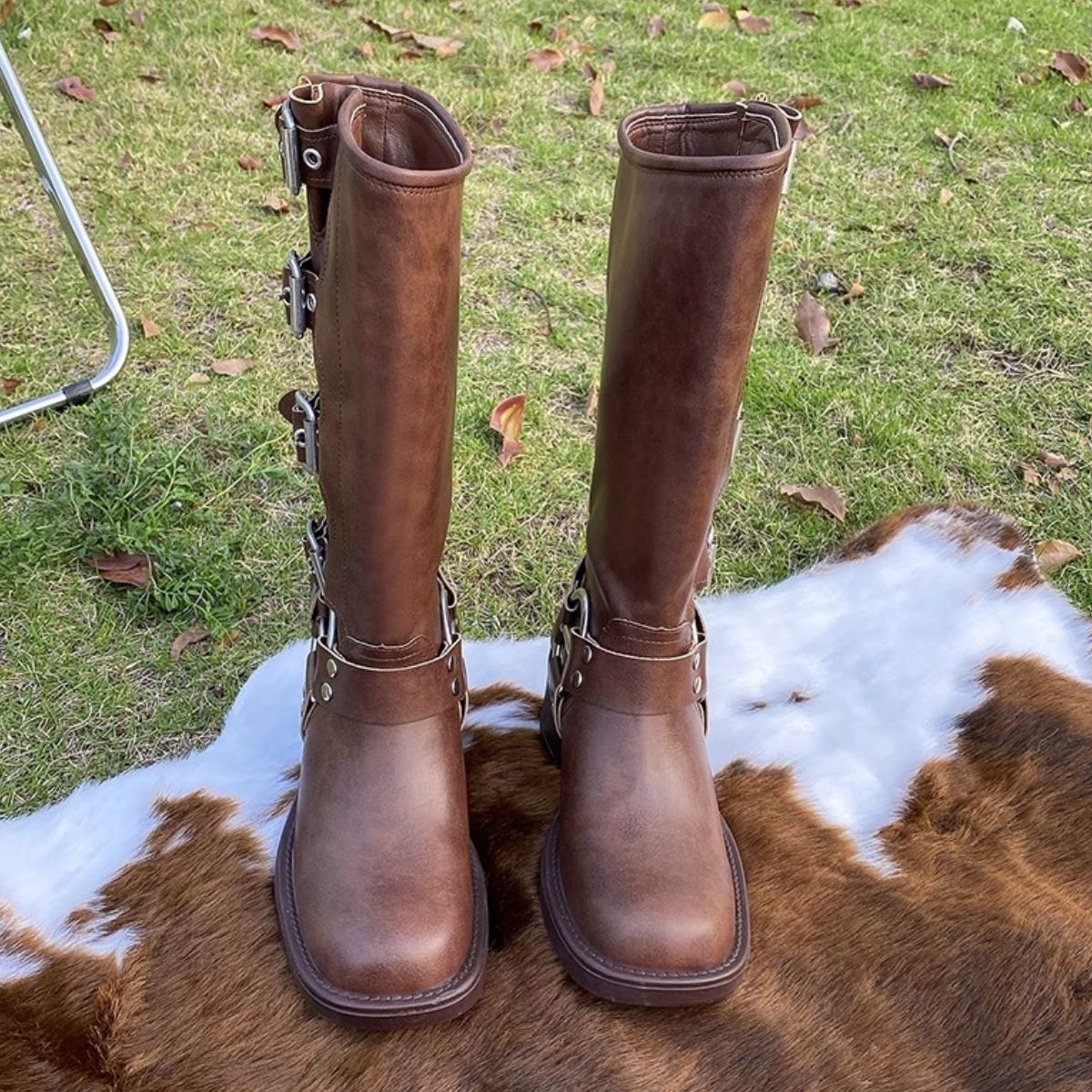 Round Toe Block Heels Boots