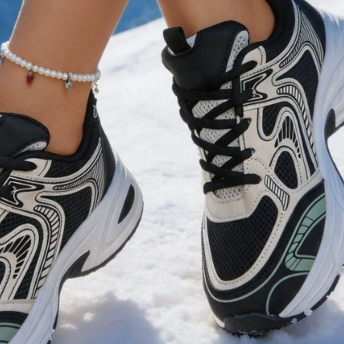 Breathable Lace Up Athletic