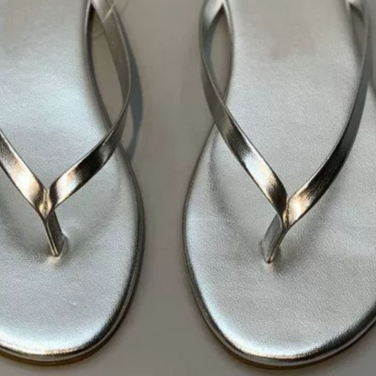 Toe Post Flats Sandals