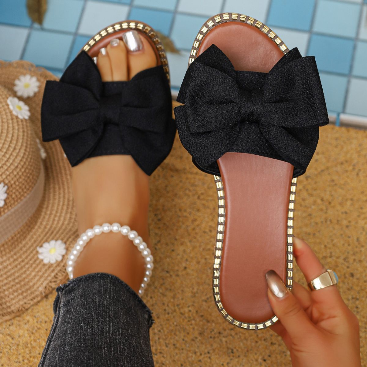 Bowknot Embellished Flat Sandals
