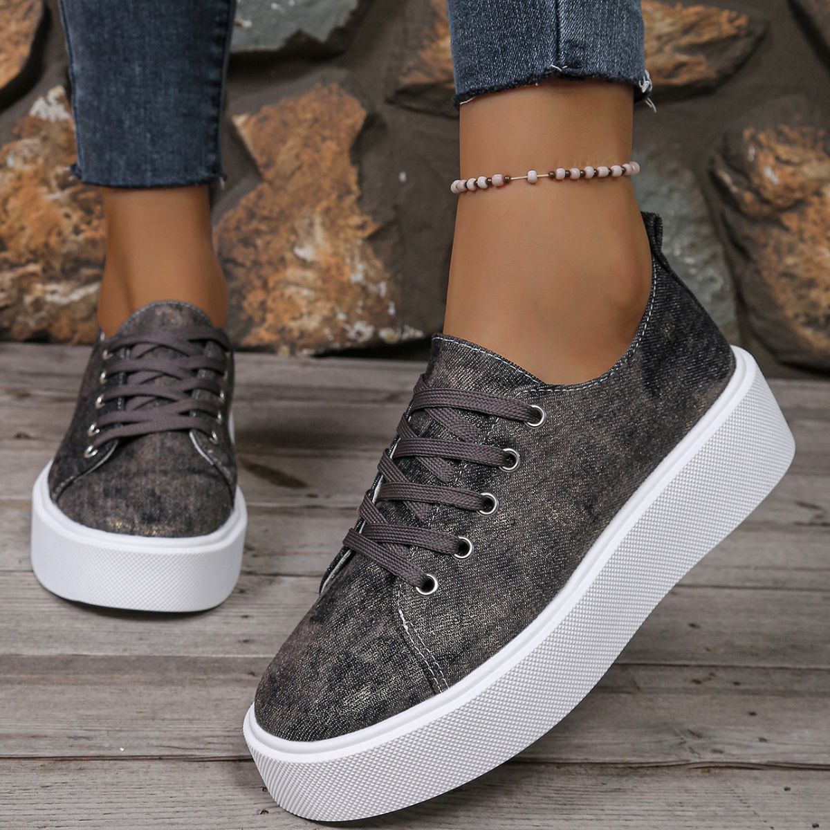 Round Toe Platform Sneakers