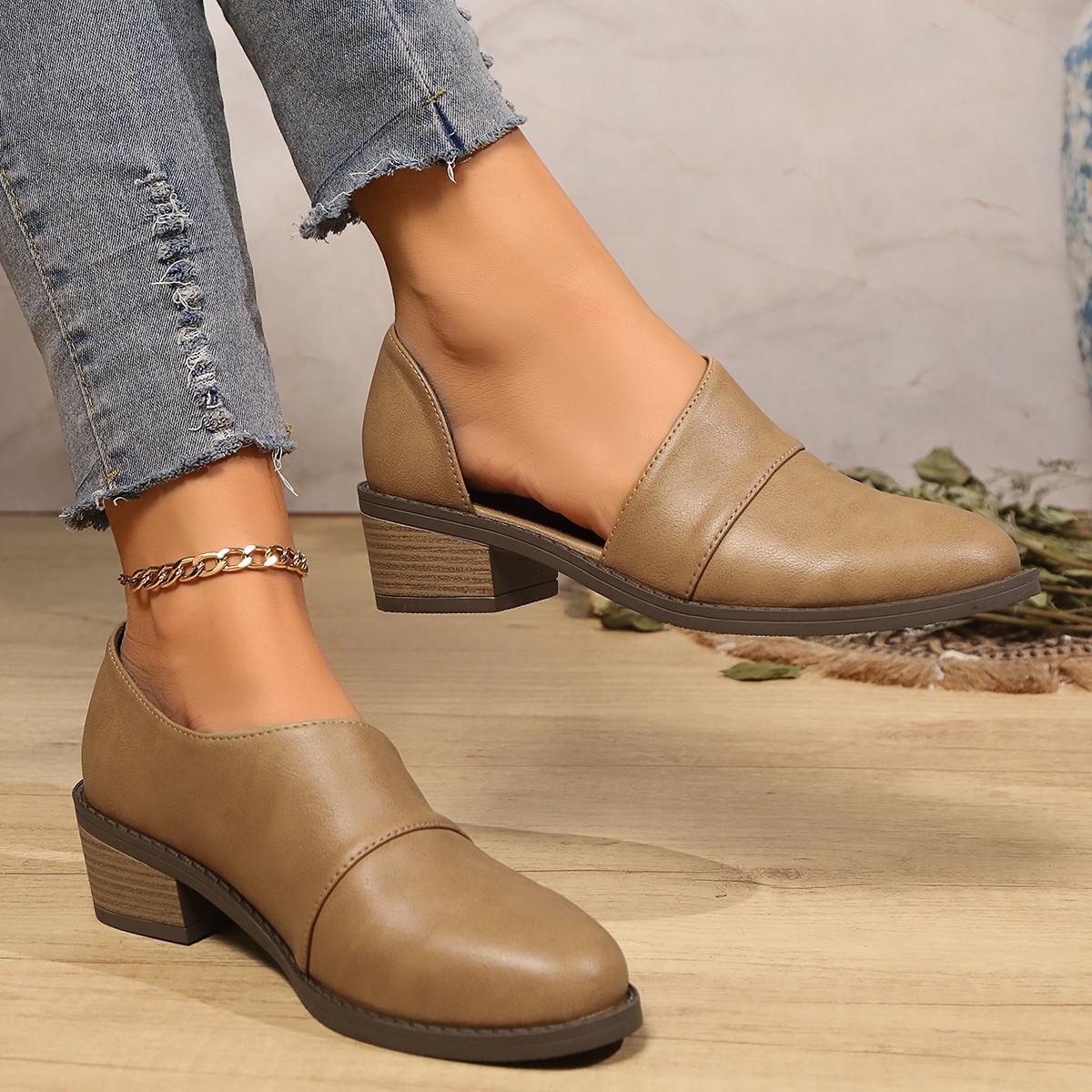 Point Toe Block Heels Pumps