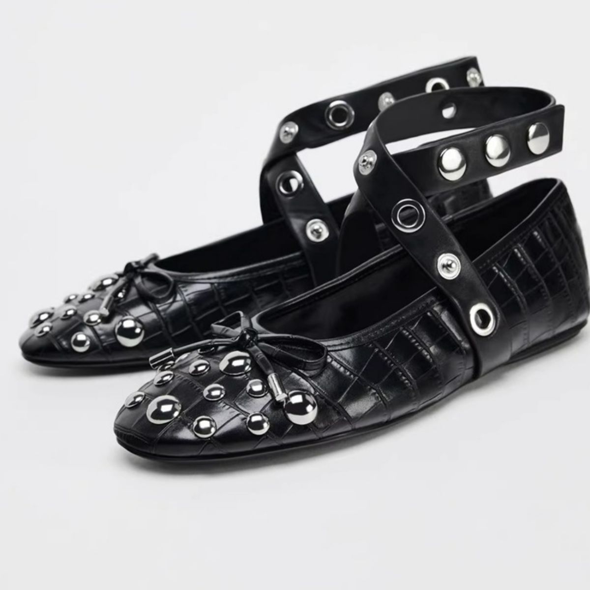 Round Toe Flats Slip-Ons