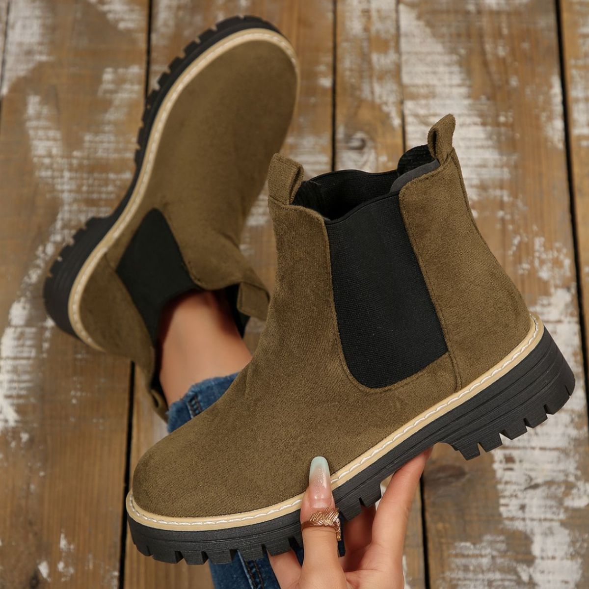 Round Toe Block Heels Boots