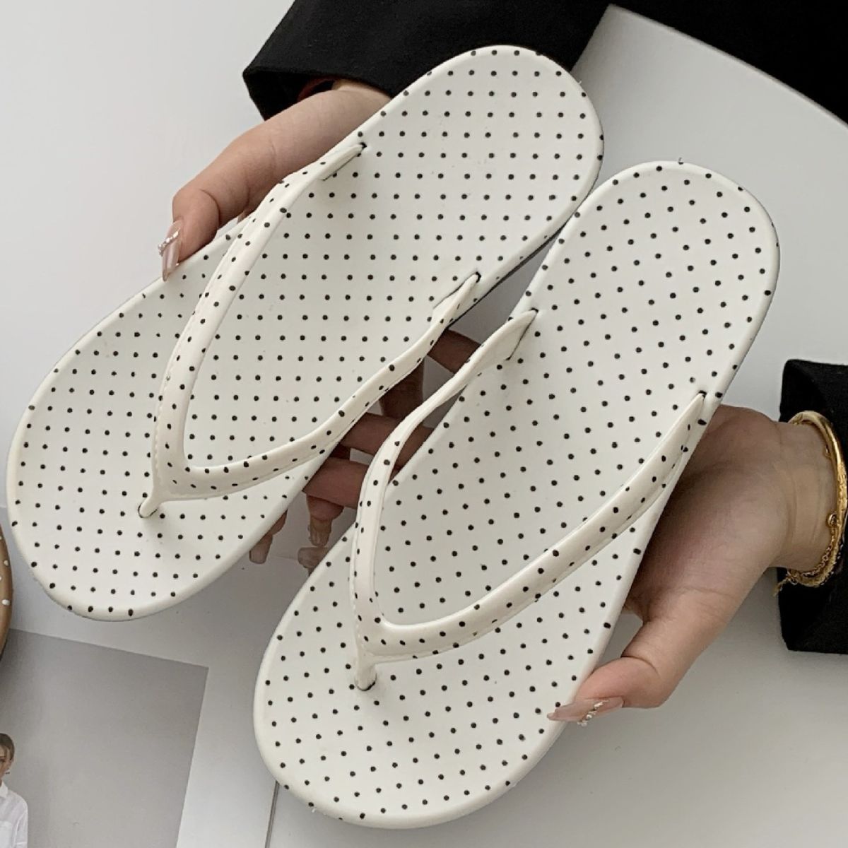 Toe Post Flats Slippers