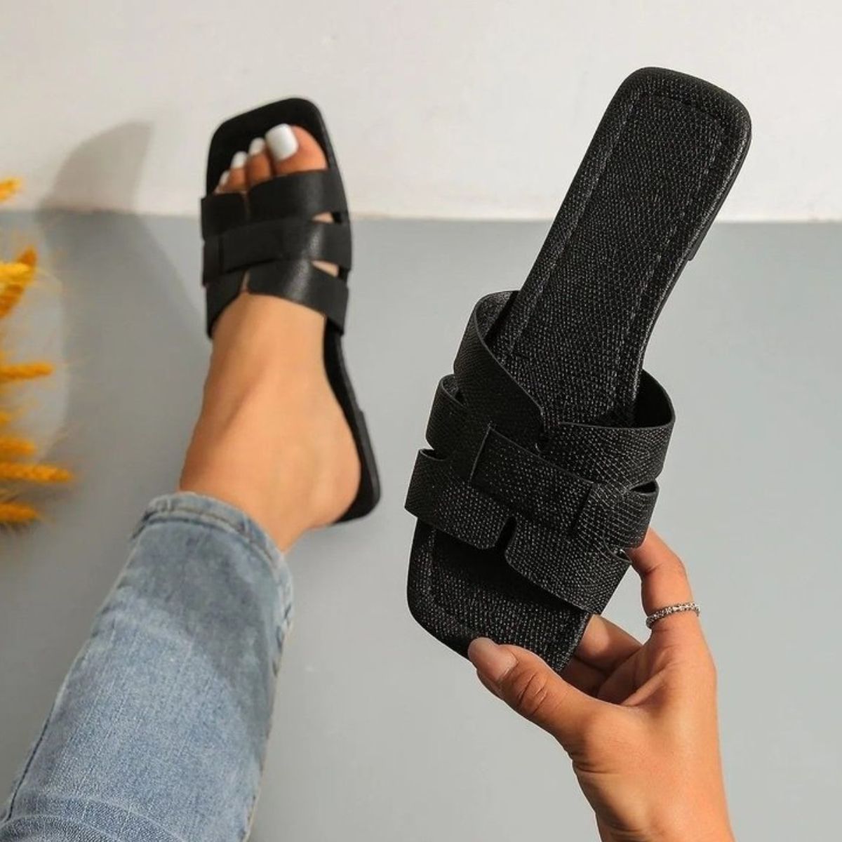 Open Toe Flats Sandals