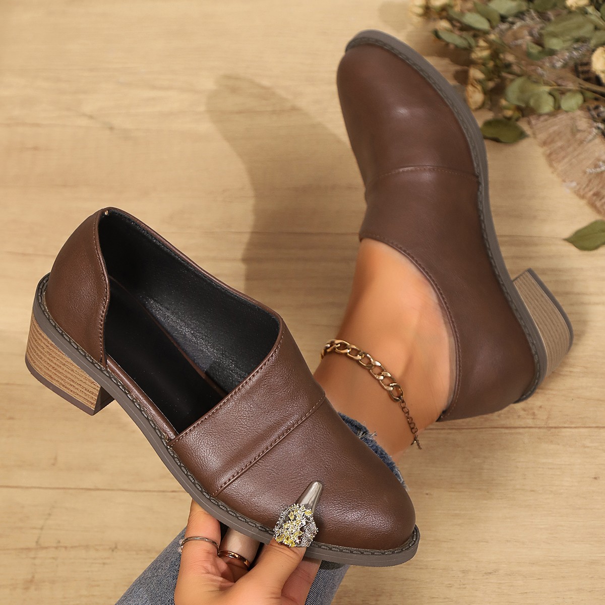 Point Toe Block Heels Pumps