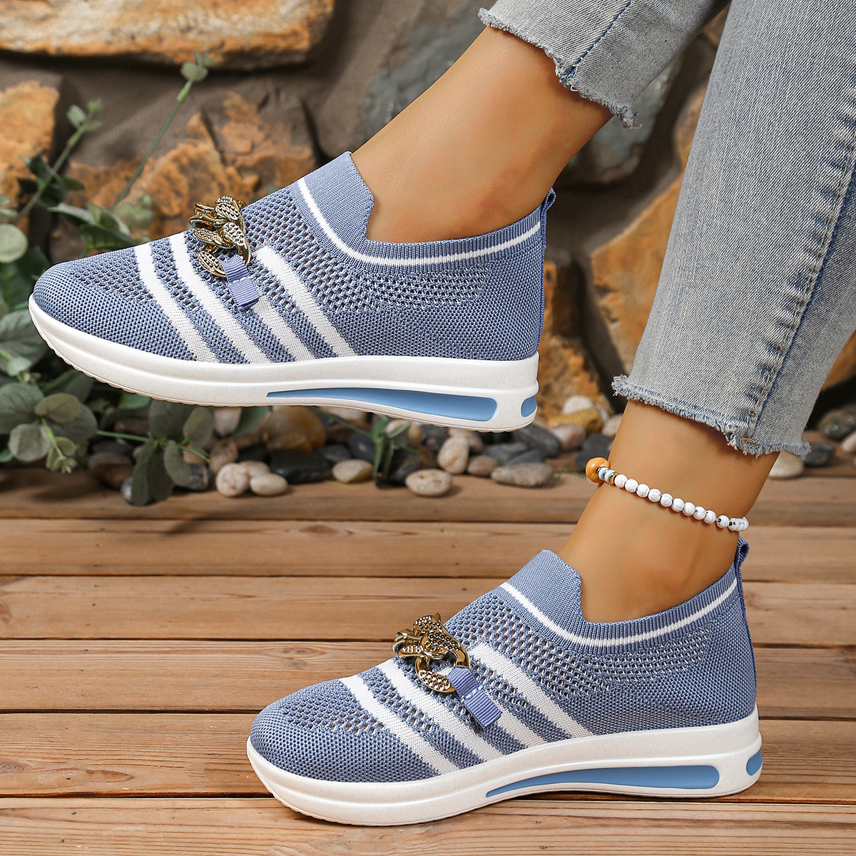 Breathable Mesh Round Toe Slip-Ons