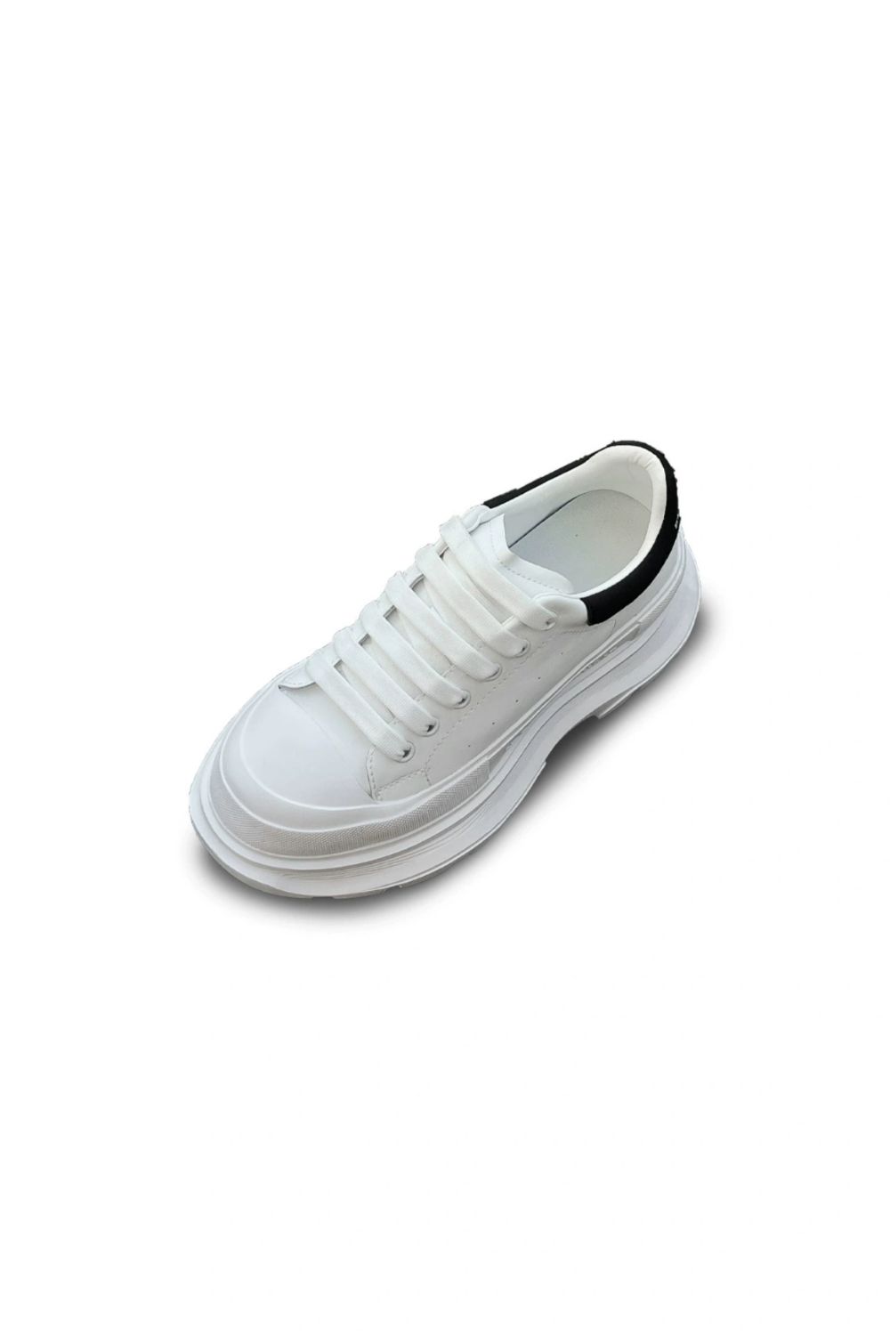 Lace Up Round Toe Platform Sneakers