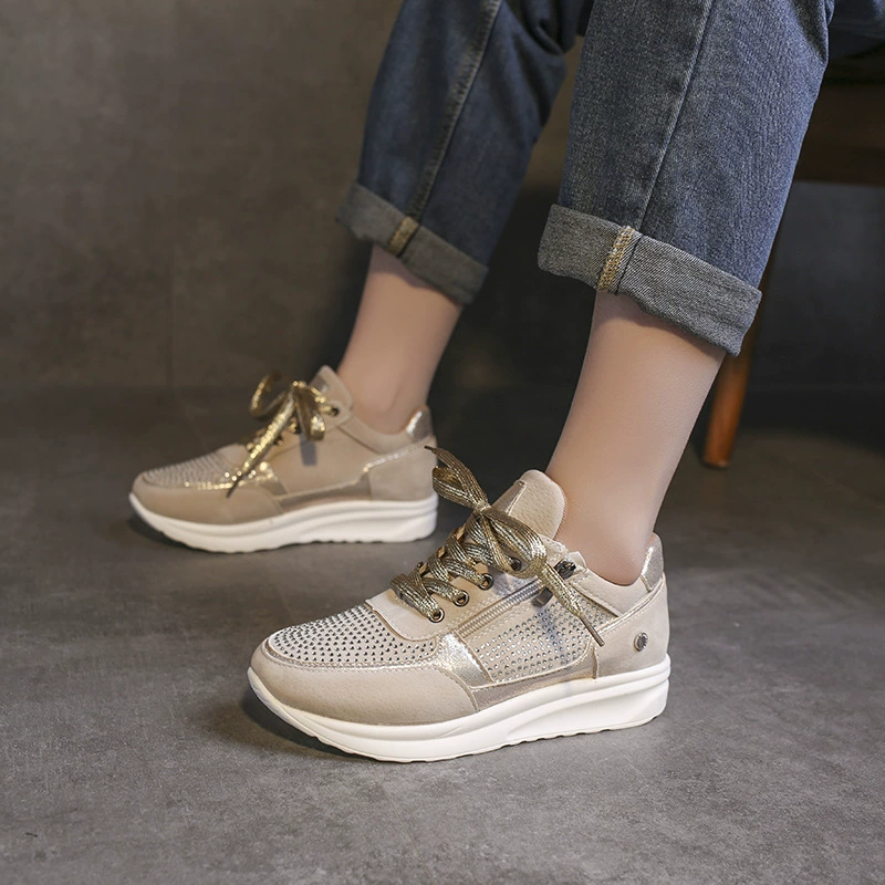 Lace Up Round Toe Sneakers
