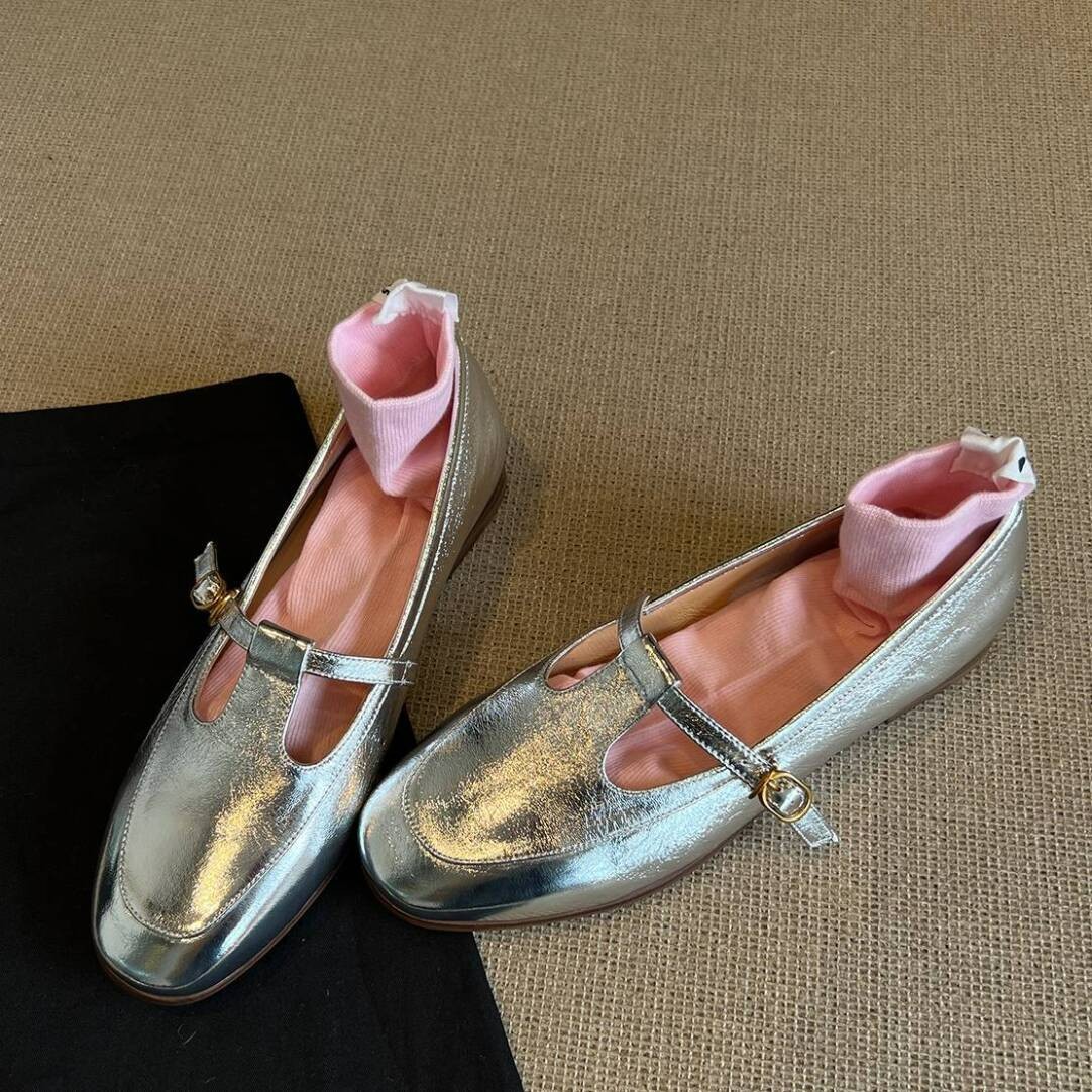 Round Toe Flat Slip-Ons