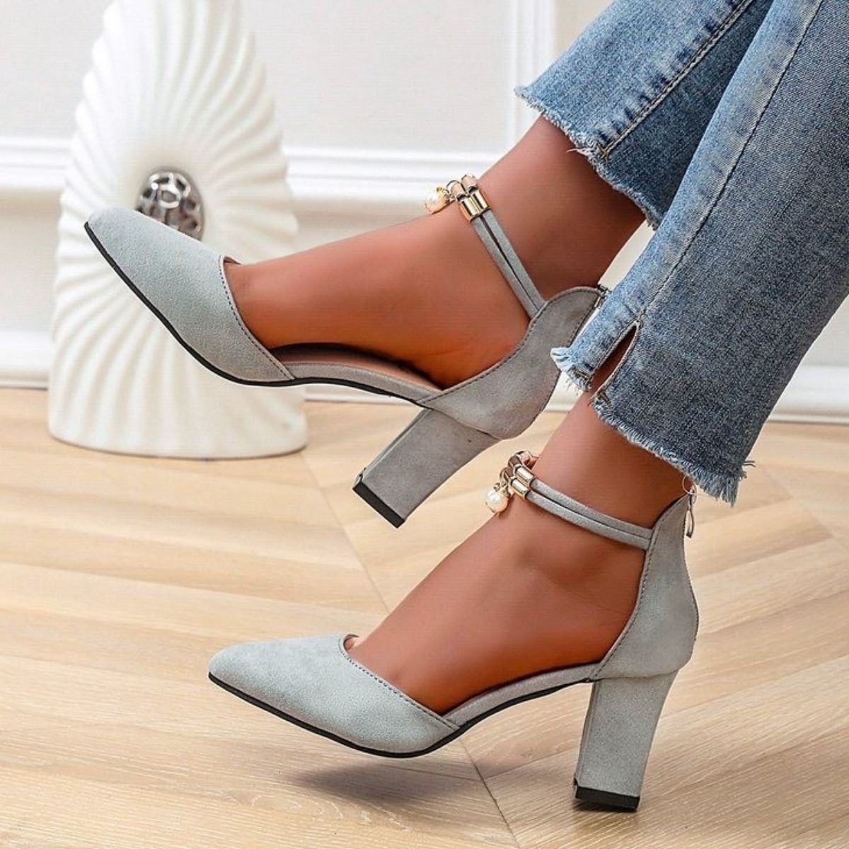 Point Toe Block Heels Pumps