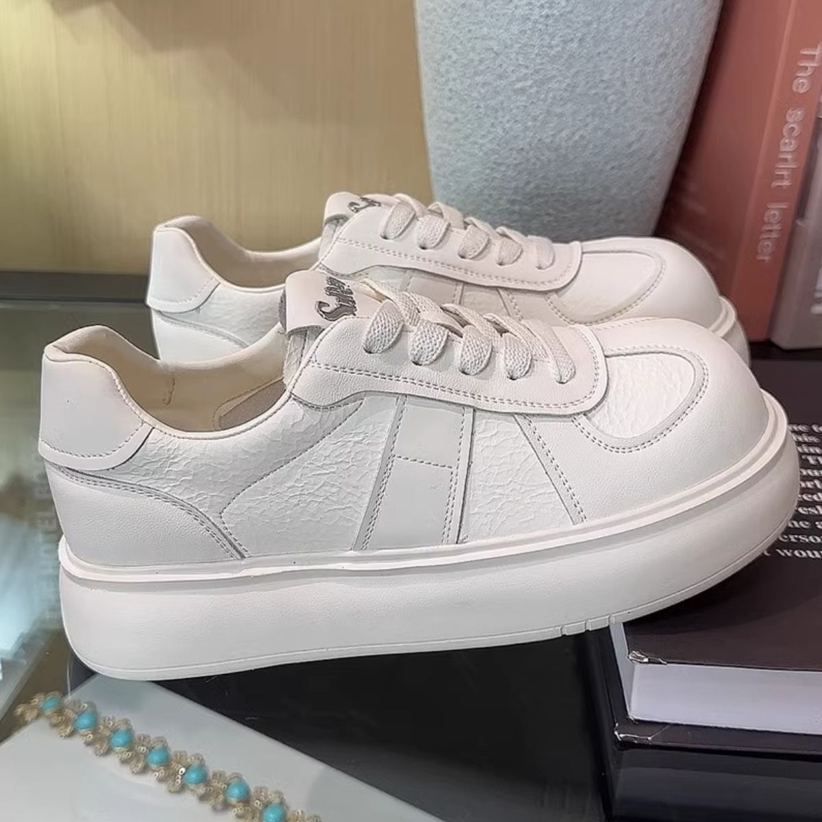 Round Toe Lace Up Platform Sneakers