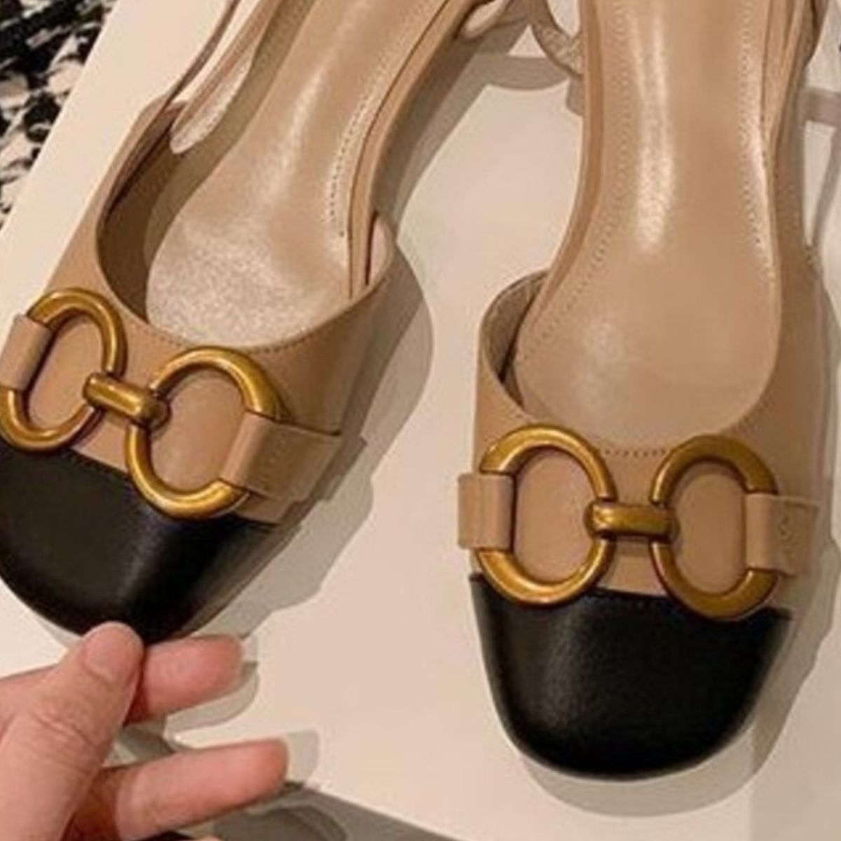 Chain Detail Flats Sandals