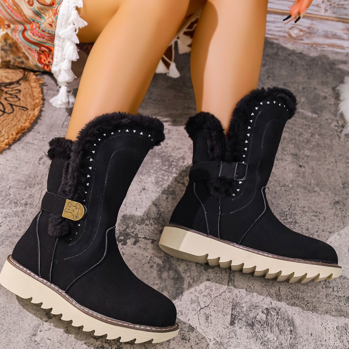 Round Toe Platform Boots