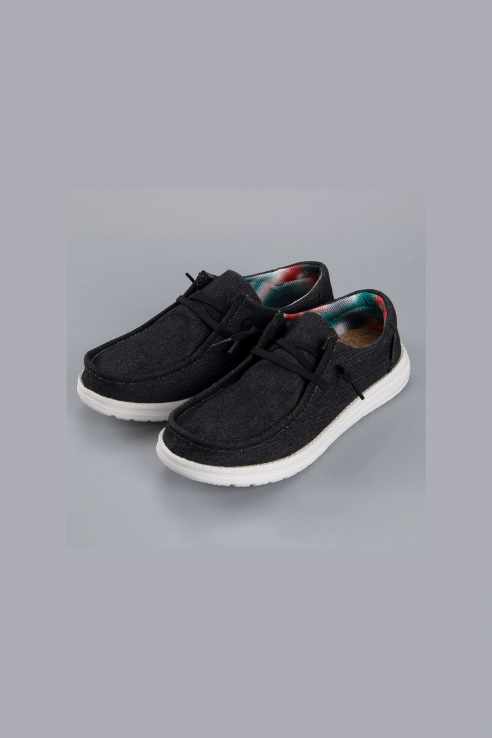 Round Toe Canvas Sneakers