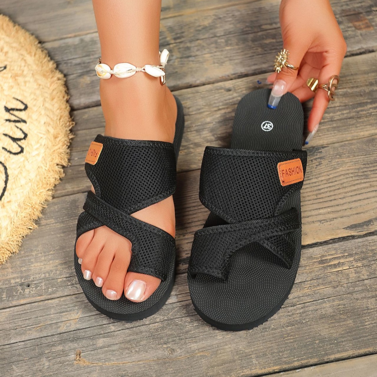 Toe Loop Platform Sandals