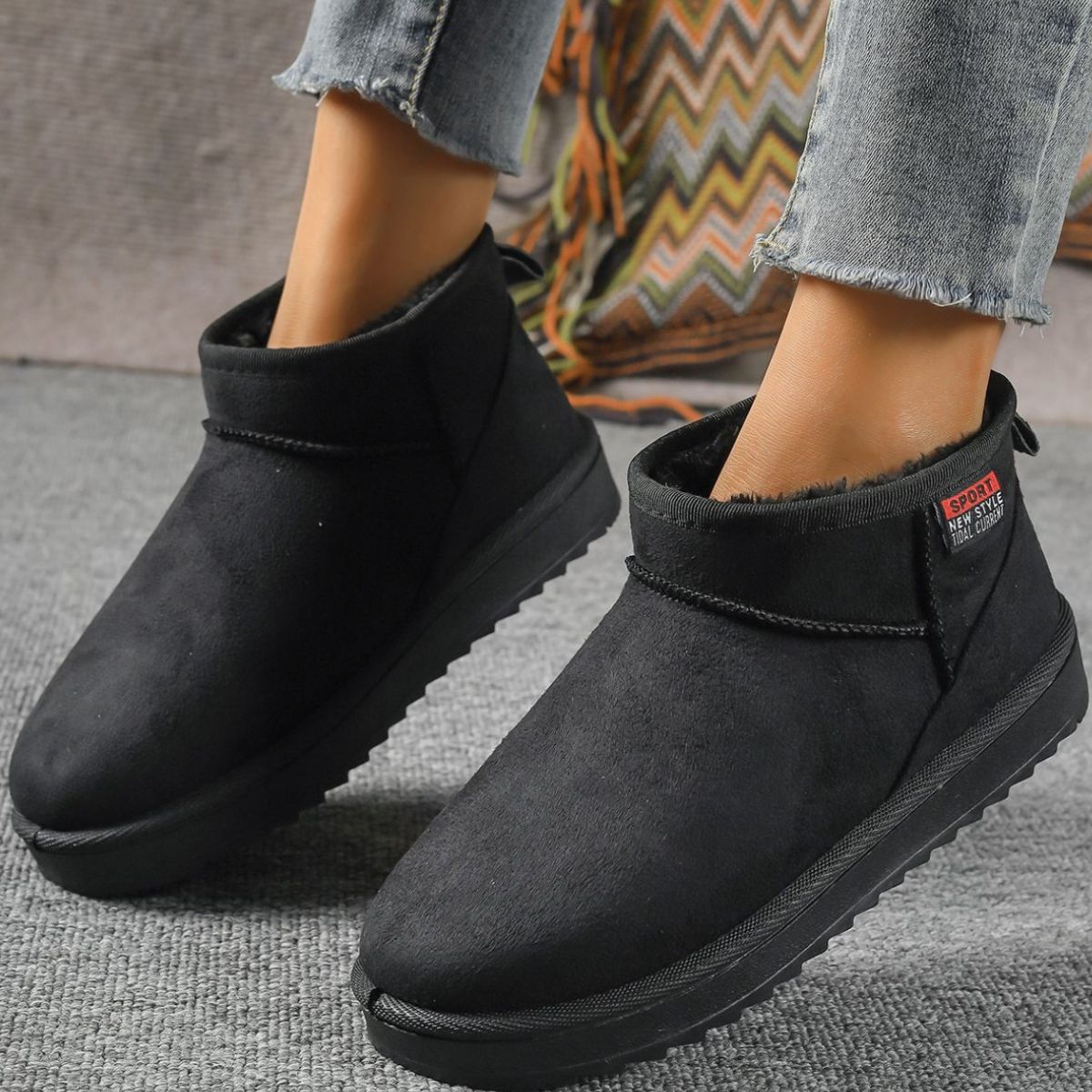 Round Toe Platform Boots