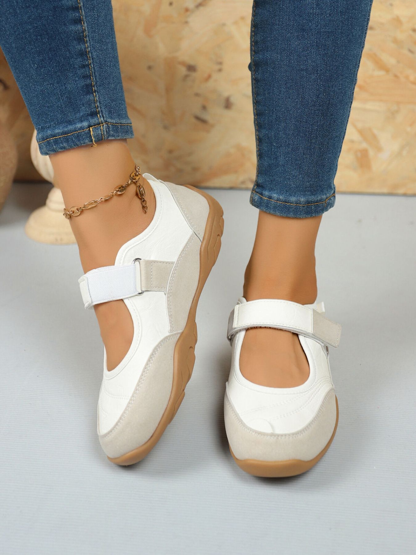 Round Toe Flats Velcro Strap Loafers
