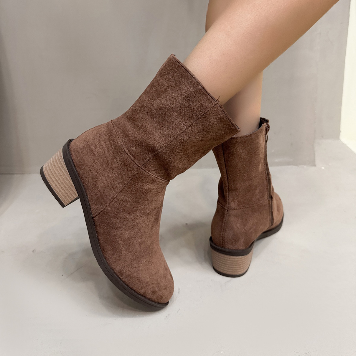Round Toe Block Heels Ankle Boots