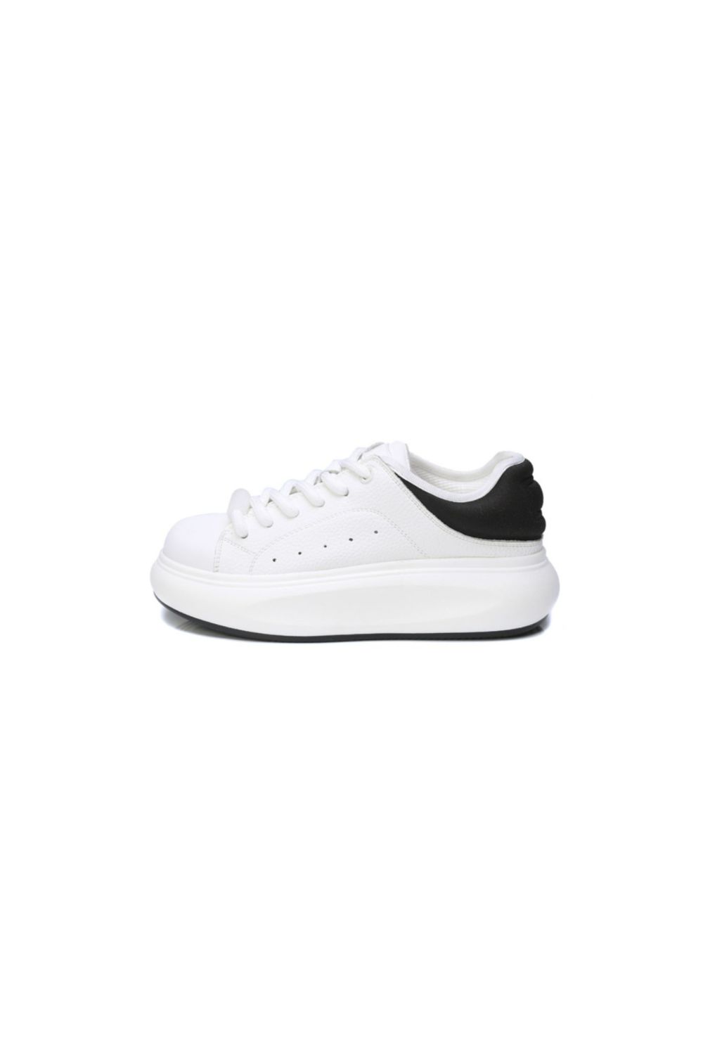Lace Up Round Toe Platform Sneakers