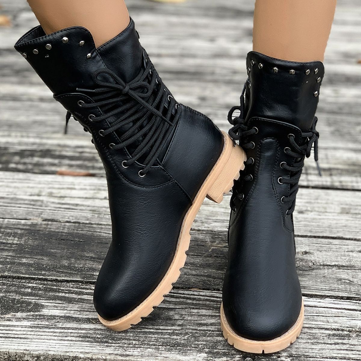 Round Toe Platform Boots