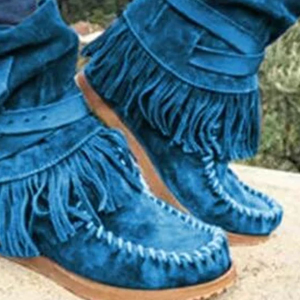 Round Toe Fringe Boots