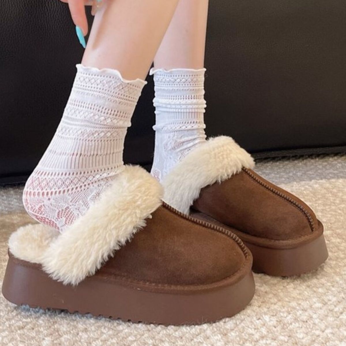 Round Toe Platform Slippers