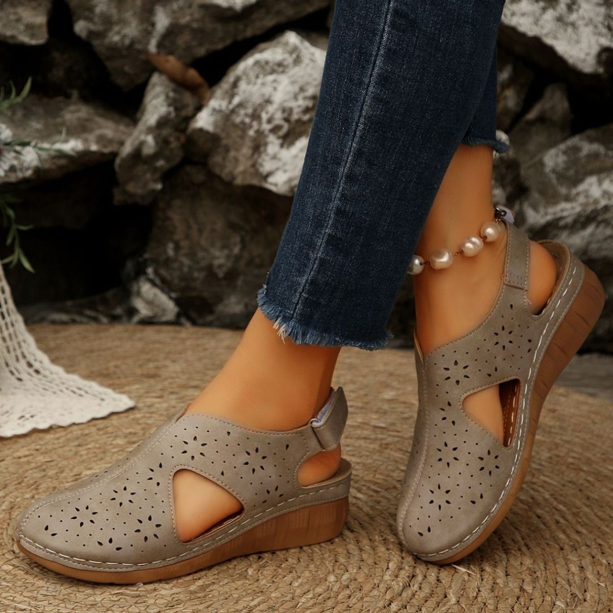 Round Toe Wedge Sandals