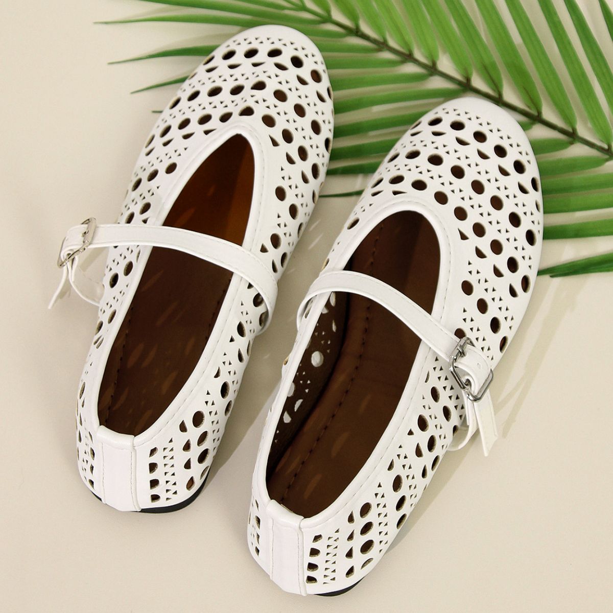 Round Toe Flats Slip-Ons