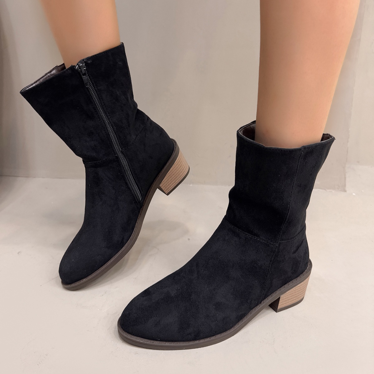 Round Toe Block Heels Ankle Boots