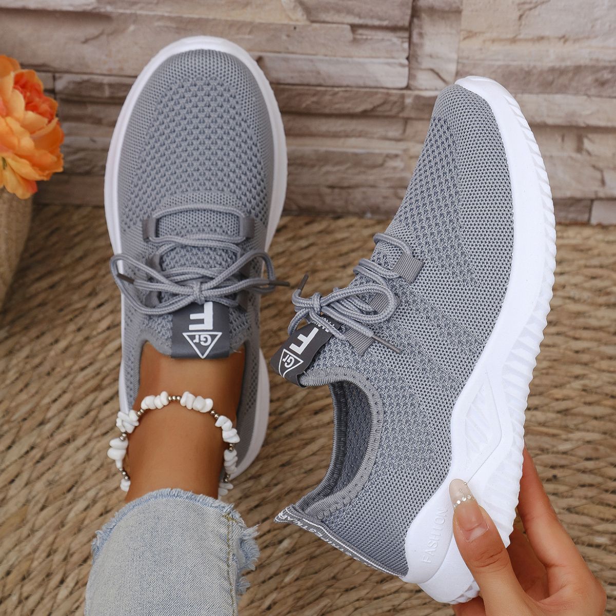 Breathable Mesh Lace Up Athletic