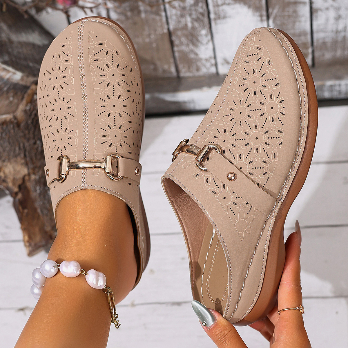 Round Toe Wedge Sandals
