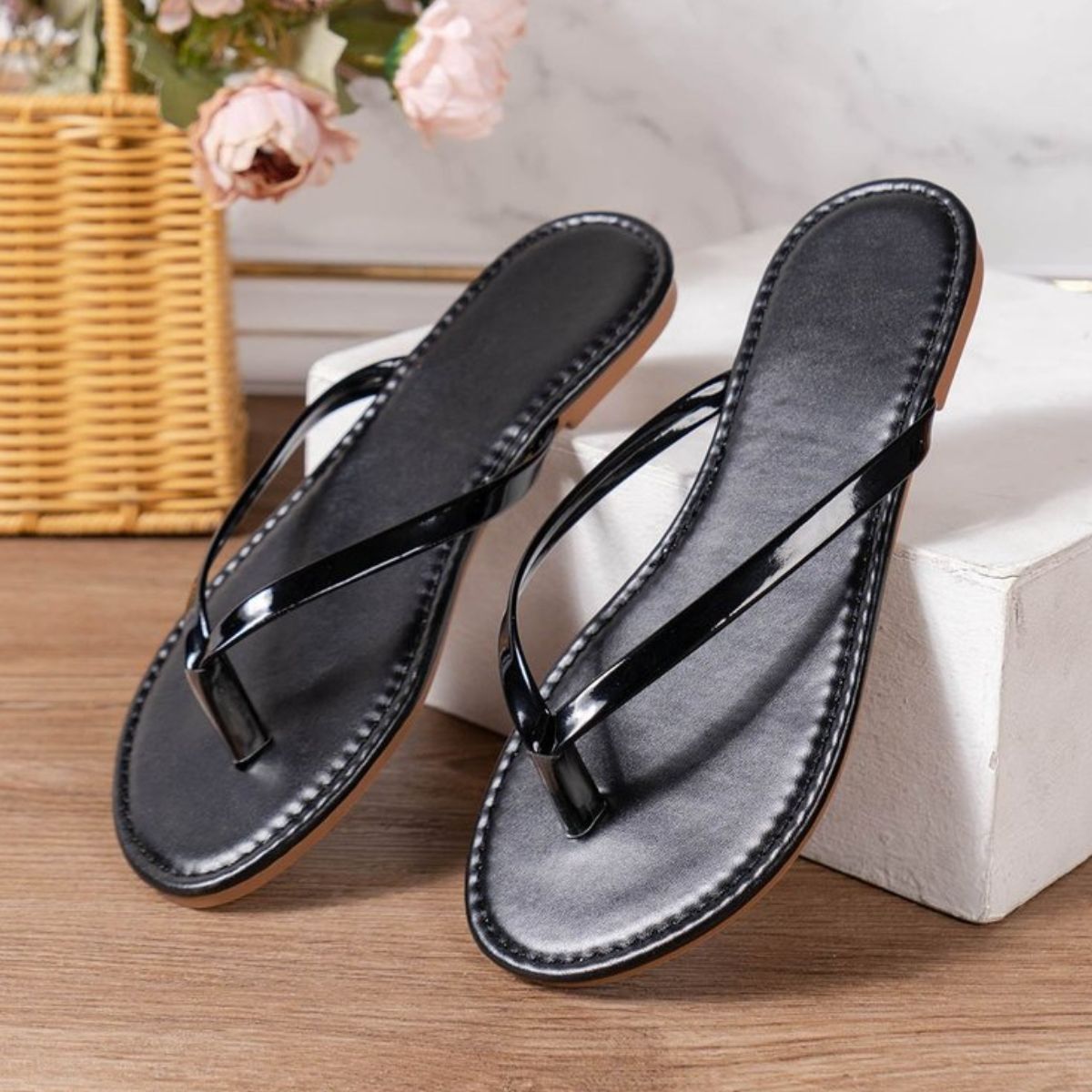 Toe Post Flats Slippers