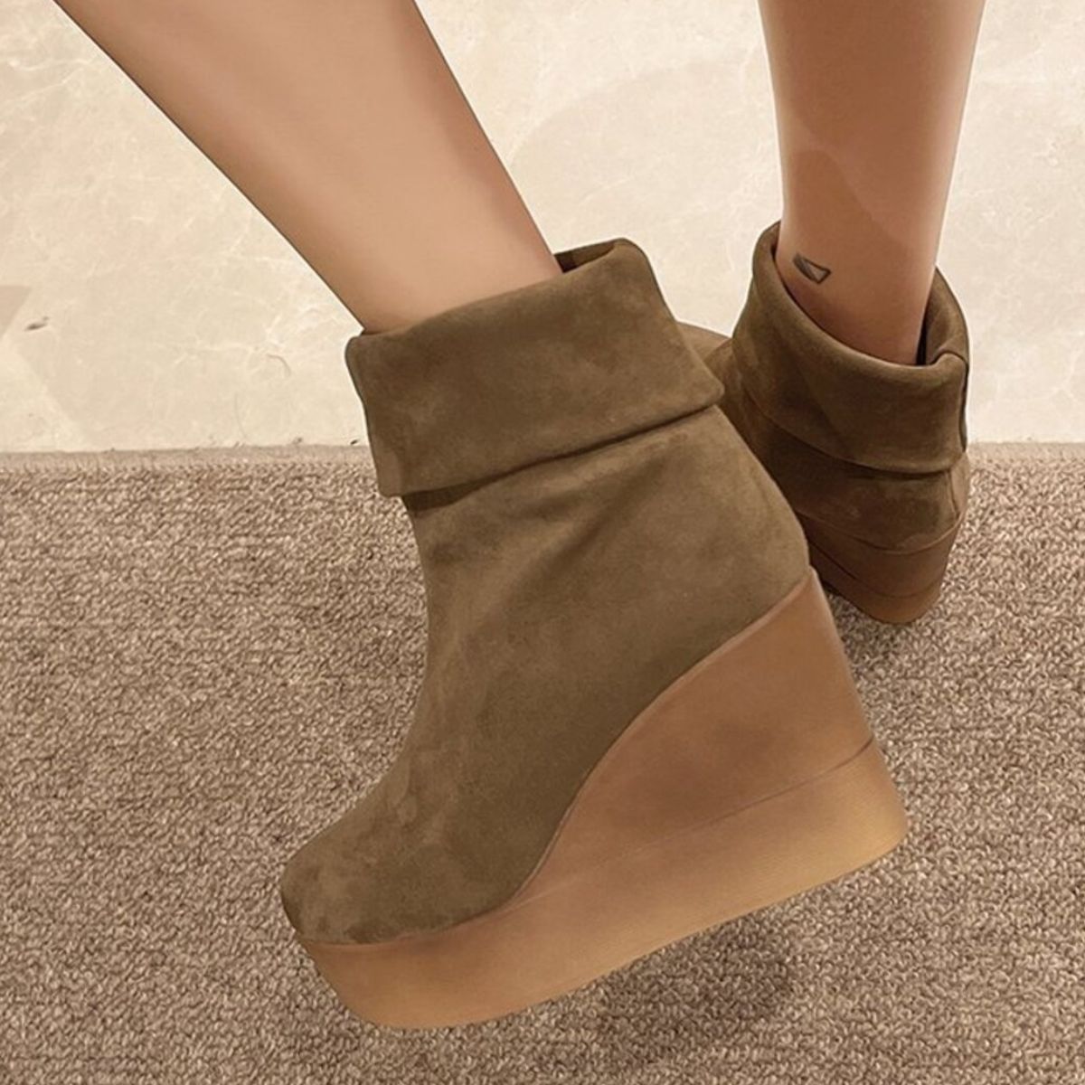 Round Toe Wedge Boots